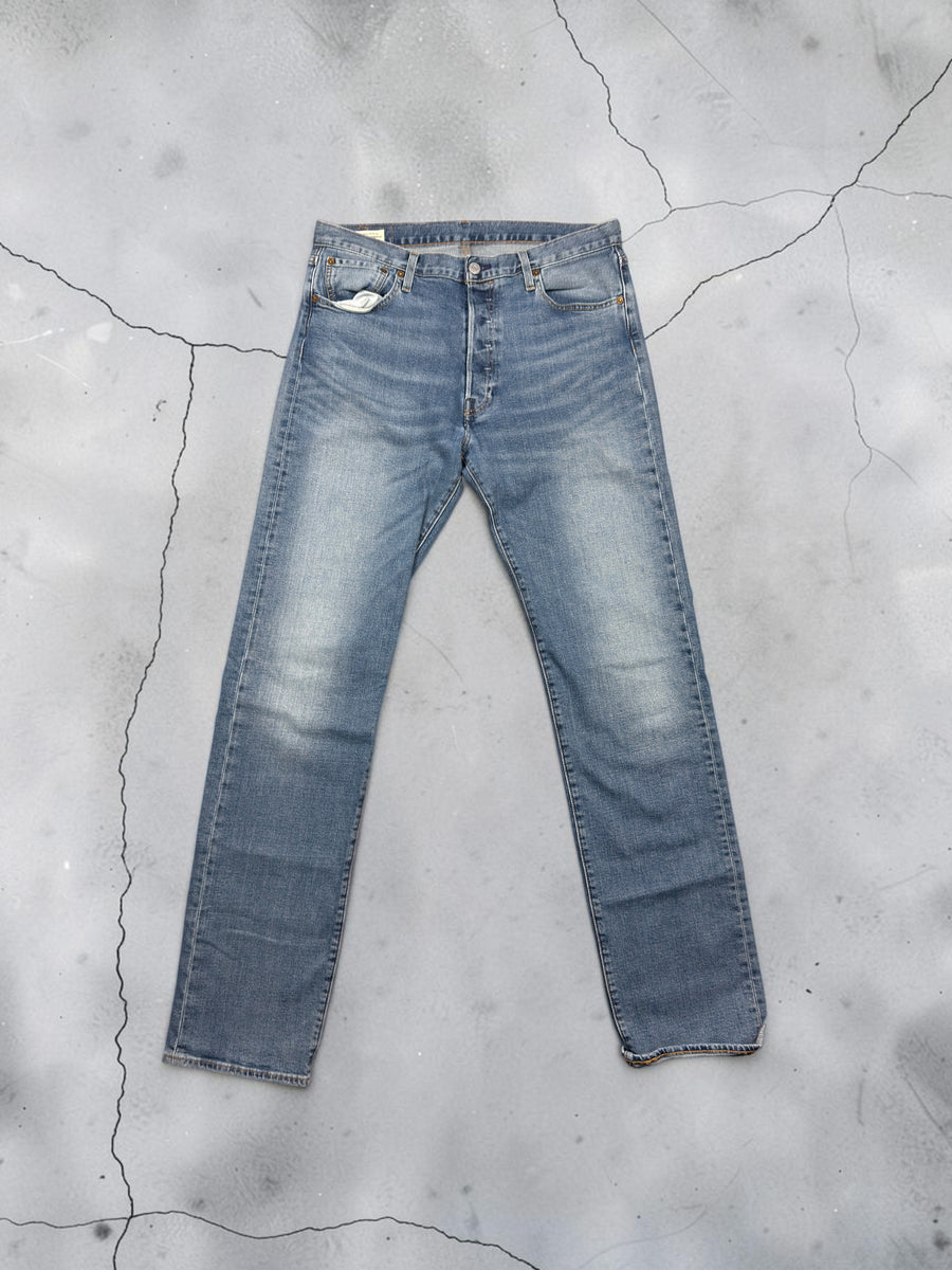 Levi‘s 501 Jeans | Hellblau | W34 L36 (Gr. L)
