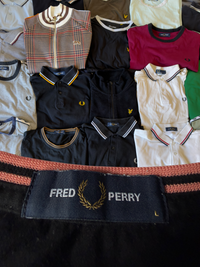 Fred Perry T-shirt | Schwarz / Rosa | Gr. L