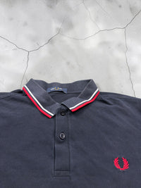 Fred Perry Polo | Schwarz / Rot | Gr. L