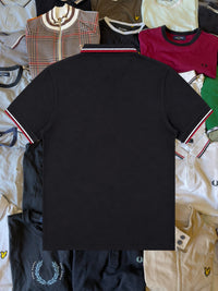 Fred Perry Polo | Schwarz / Rot | Gr. M